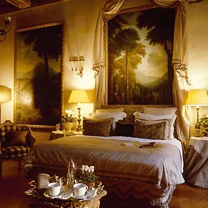 Residenza Napoleone Iii 4*, Рим Италия